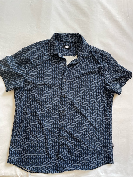 Dkny Other - DKNY Navy and Light Blue Short-Sleeve Geometric Button-Down‎ Shirt